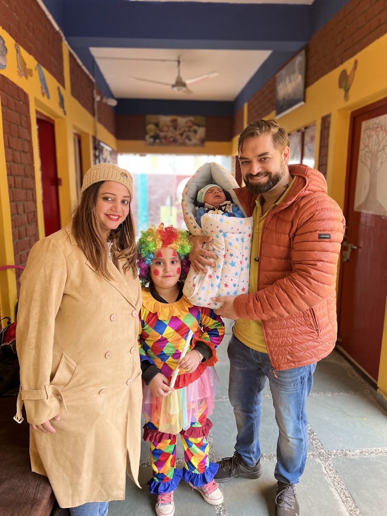 School activity with children and staff at Grandmaa's Preschool & DayCare, Greater Noida